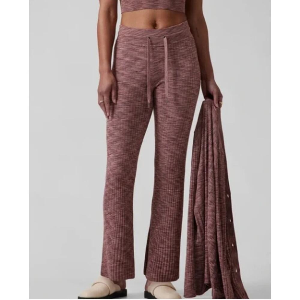 Athleta Revolve Pants Stretchy Knit Flare Leg‎ Ribbed Pink Spacedye Pull-On S